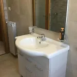 Maria's Bed & Breakfast 3*