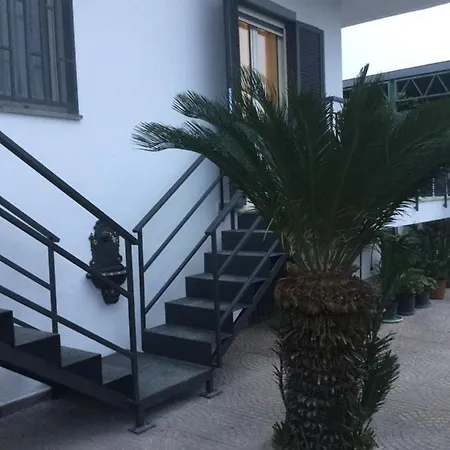 Maria's Nocleg ze śniadaniem Pompeja