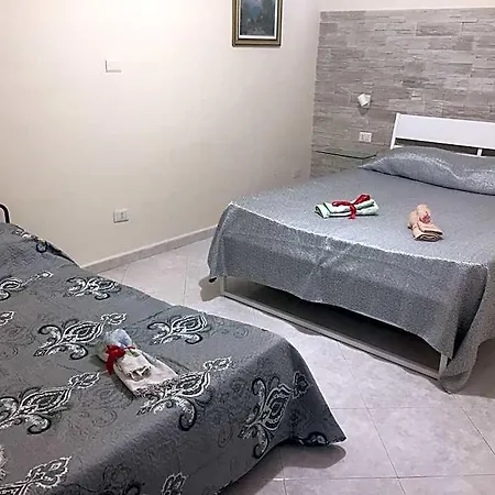 Nocleg ze śniadaniem Maria's Pompeja