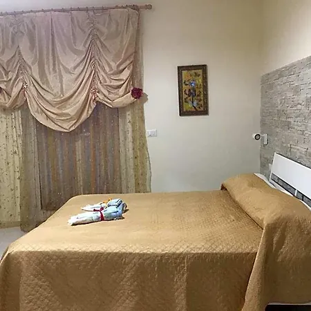 Maria's Nocleg ze śniadaniem 3*