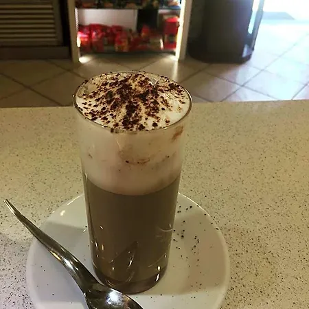 Maria's 3*